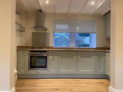 2 Bed Terraced House, Oakes Lane, HD9