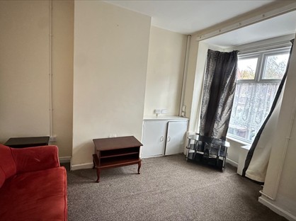 2 Bed Terraced House, Norfolk Road, WV3