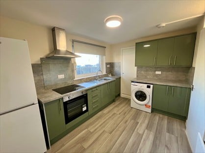 2 Bed Flat, Calder Crescent, EH11