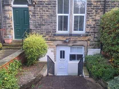 2 Bed Flat, Harrogate Road, LS7