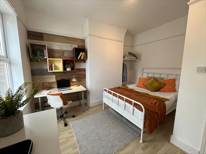 3 Bed Terraced House, Freshfield Road, L15