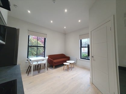1 Bed Flat, Park Lane, S10
