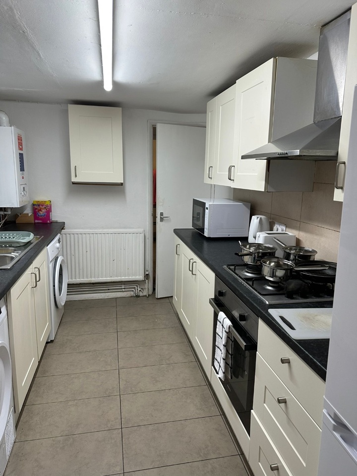 Additional image 21 of Room in a Shared House, Oxford, OX1, N1 7GU