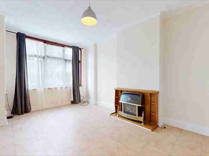 3 Bed Terraced House, Close To Davidson Road, CR0