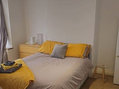Room in a Shared House, Priory Crescent, HA0