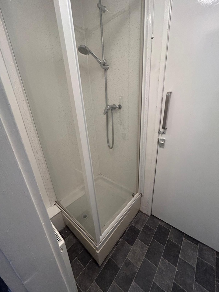 Additional image 2 of Room in a Shared House, Norfolk Park Village, S2, N1 7GU