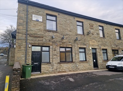 1 Bed Flat, Huttock End Lane, OL13