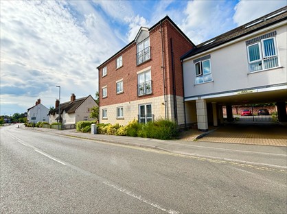 2 Bed Flat, Malt House Court, LE7