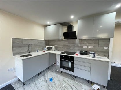 1 Bed Flat, Western Road, UB2