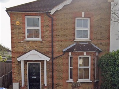 3 Bed Semi-Detached House, Green Lane, KT8