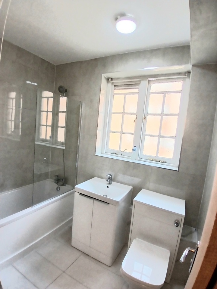 2 Bed Flat, Boundary St, E2 photo 3