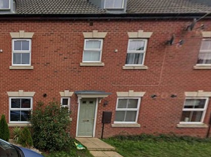 4 Bed Terraced House, Sparrow Close, NN18