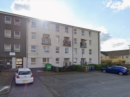 3 Bed Maisonette, Dee Place, PA5