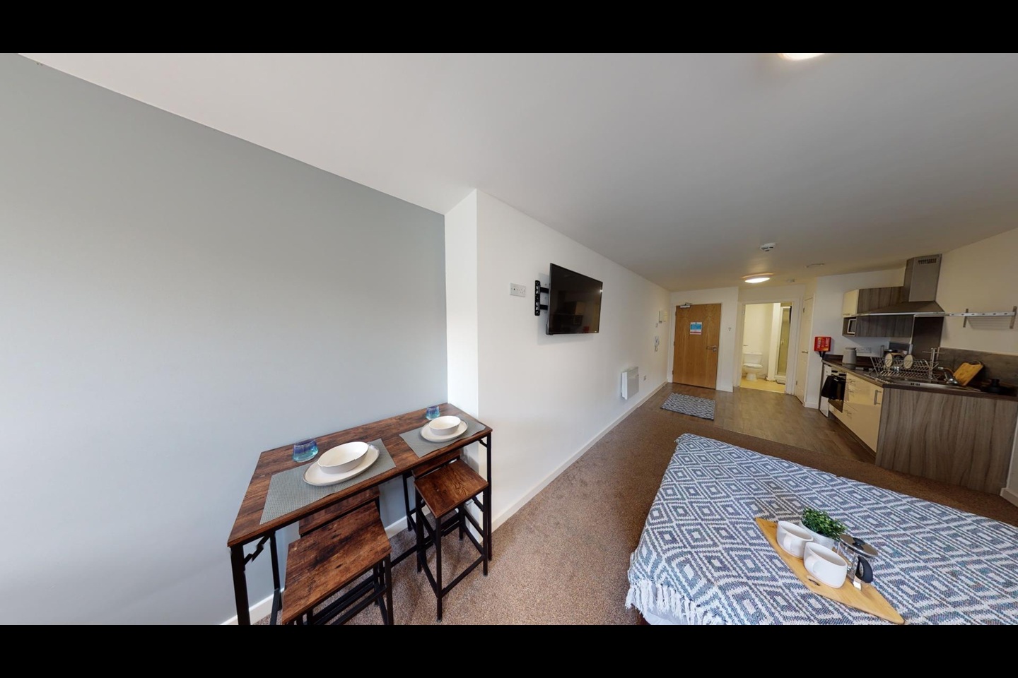 Studio Flat, Spaniel Row, NG1 photo 2