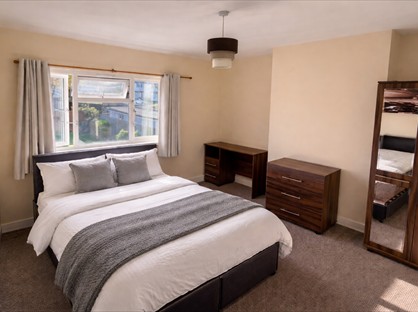 Room in a Shared House, Warwick Road, B27