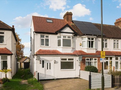 4 Bed End Terrace, Mostyn Road, SW19