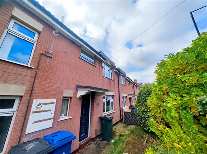 3 Bed Terraced House, Daylands Avenue, DN12