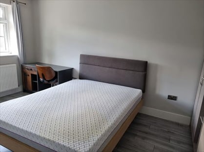 Room in a Shared House, Vernon Road, SM1