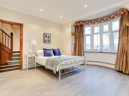 Room in a Shared House, Popes Lane, W5