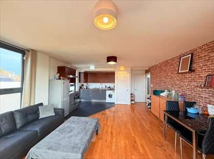 2 Bed Flat, Tyler Street, SE10