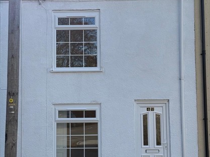 2 Bed Terraced House, Church Road, NR32