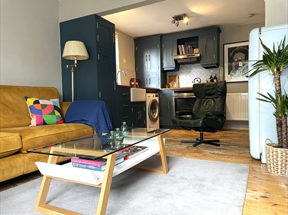 2 Bed Terraced House, North Road, CM9
