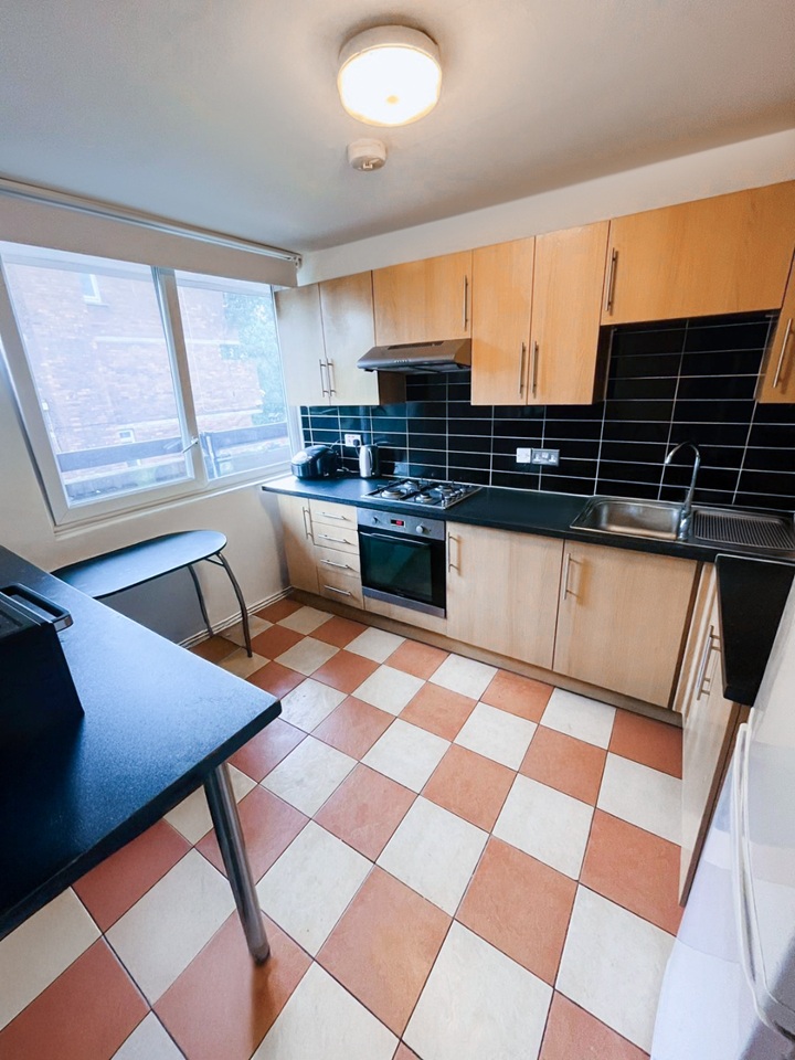 Additional image 6 of Room in a Shared Flat, London, SW8, N1 7GU