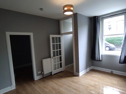 3 Bed Flat, Restalrig Road, EH6
