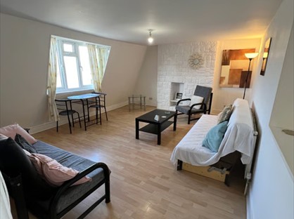 2 Bed Flat, Colney Hatch Lane, N10