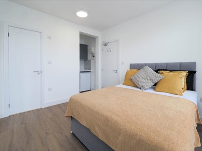 Room in a Shared House, The Meadow Way, HA3