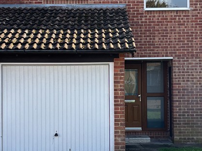 3 Bed Terraced House, Woodglade Close, SO40