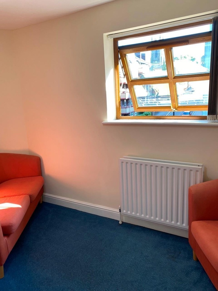 Room in a Shared Flat, Brook Drive, S3, N1 7GU