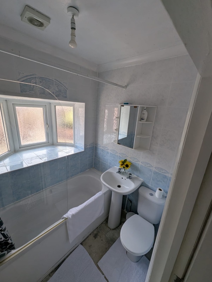 Additional image 7 of Room in a Shared House, Woodside Road, SO17, N1 7GU