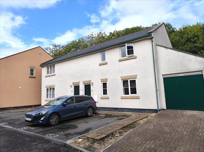 2 Bed Flat, Long Street, TA4