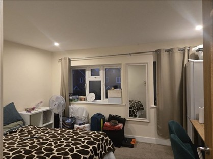 1 Bed Flat, Ash Street, GU12