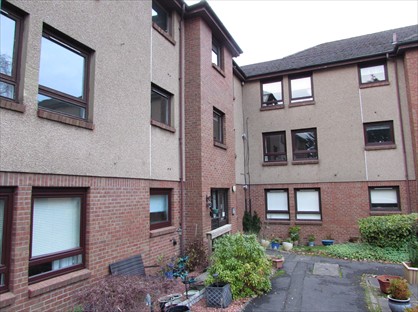 2 Bed Flat, Anderson Court, ML4