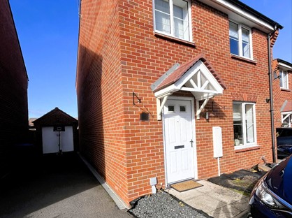 4 Bed Detached House, Expectations Drive, CV21