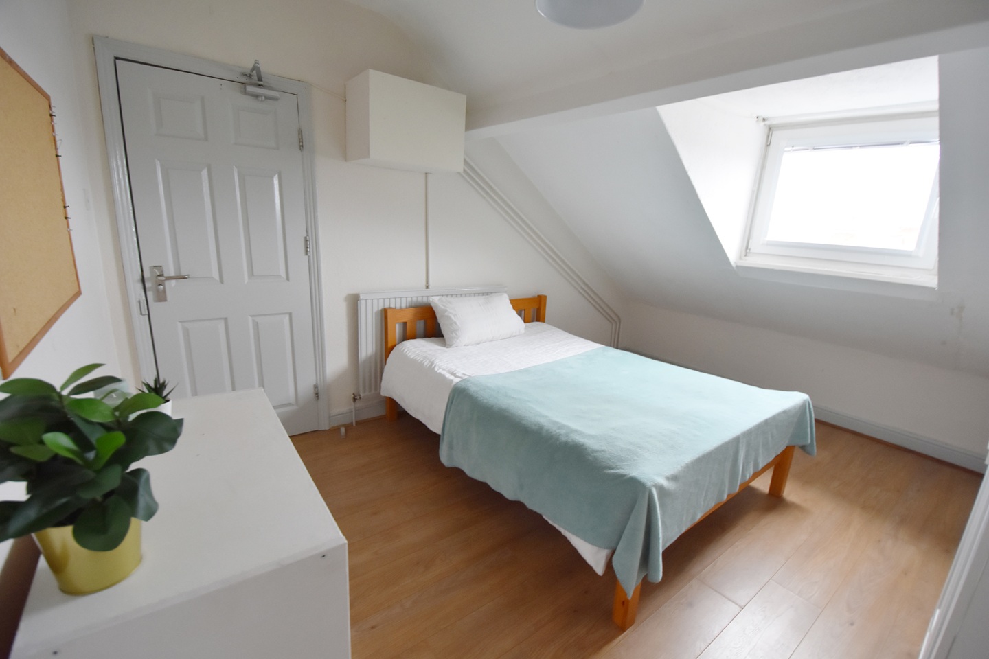 Additional image 9 of Room in a Shared House, Westcotes Drive, LE3, N1 7GU