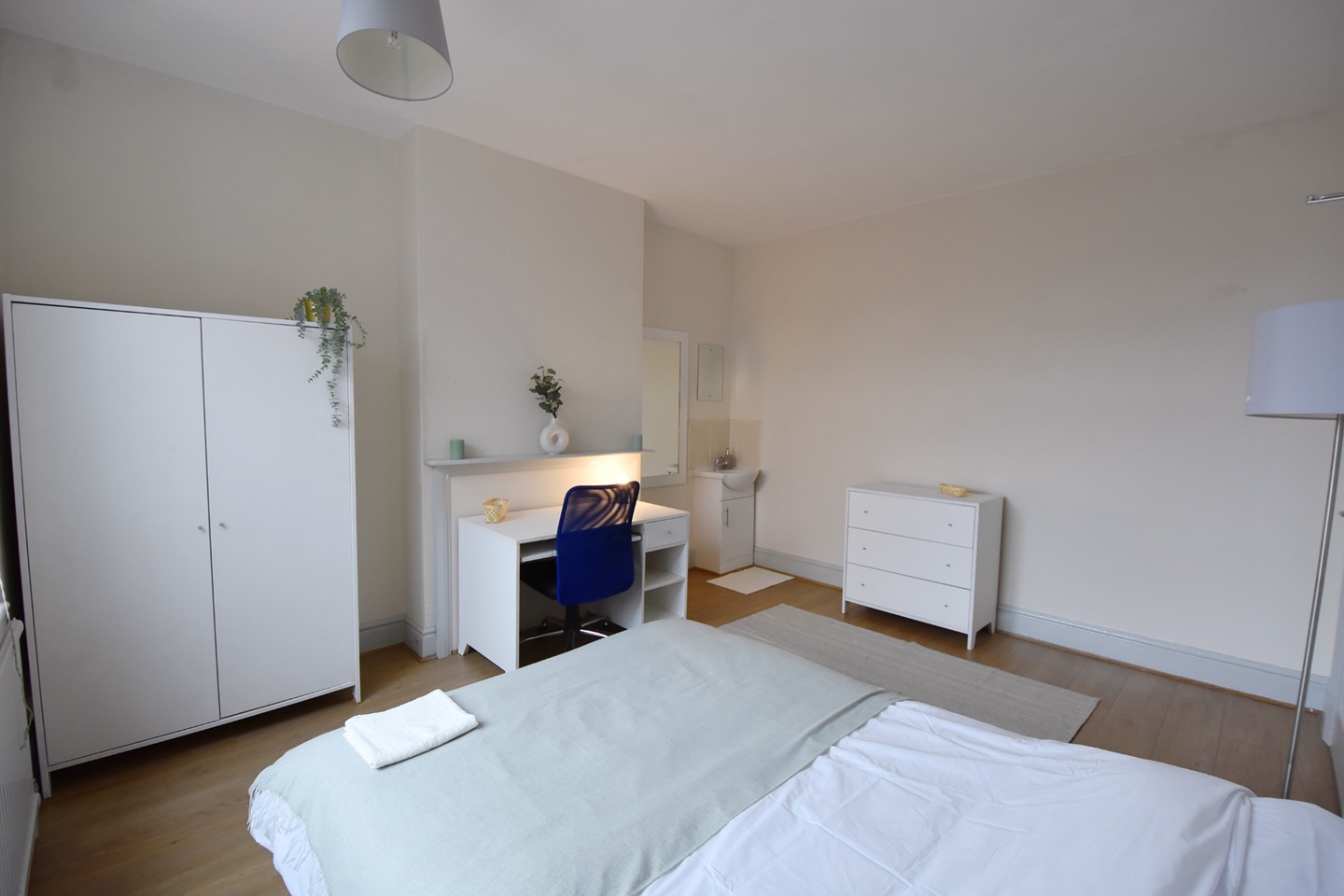 Additional image 7 of Room in a Shared House, Westcotes Drive, LE3, N1 7GU