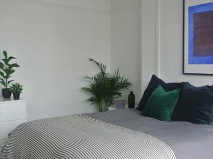 3 Bed Flat, Holyhead Road, LL57