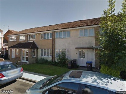 Room in a Shared House, Auckland Close, EN1