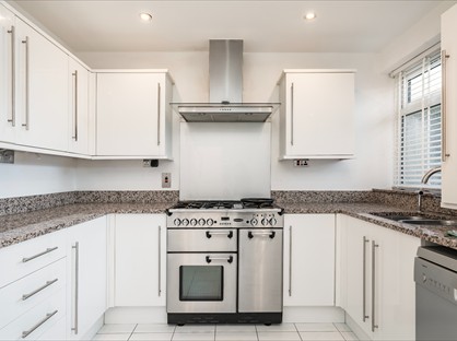 4 Bed Terraced House, Richmount Gardens, SE3