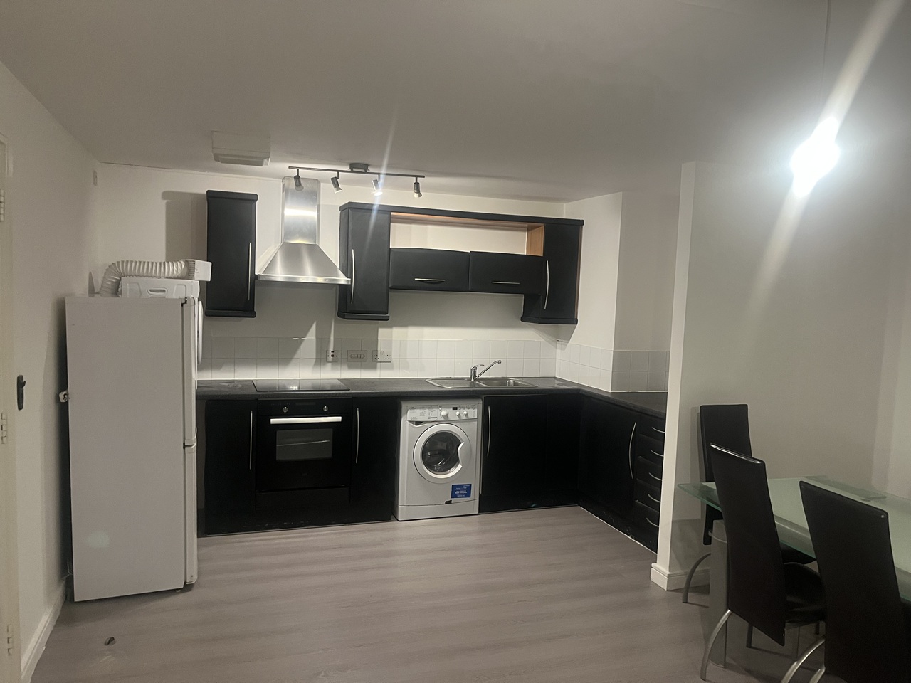 Additional image 6 of Room in a Shared Flat, Lincoln Gate, M4, N1 7GU