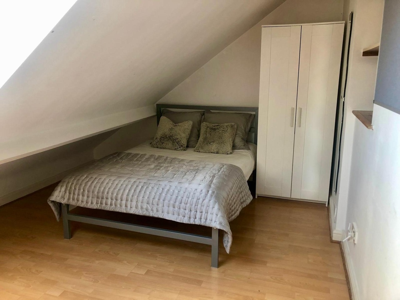 Additional image 12 of 6 Bed Terraced House, Pomona Street, S11, N1 7GU