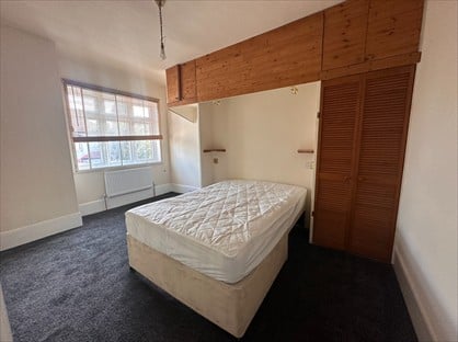 3 Bed Terraced House, Danesbury Road, TW13