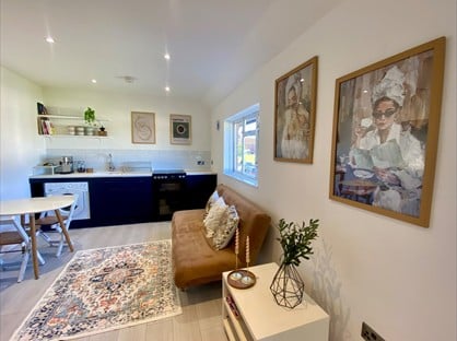 1 Bed Flat, Upper Floor, CR0