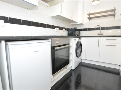1 Bed Flat, New Ash Close, N2