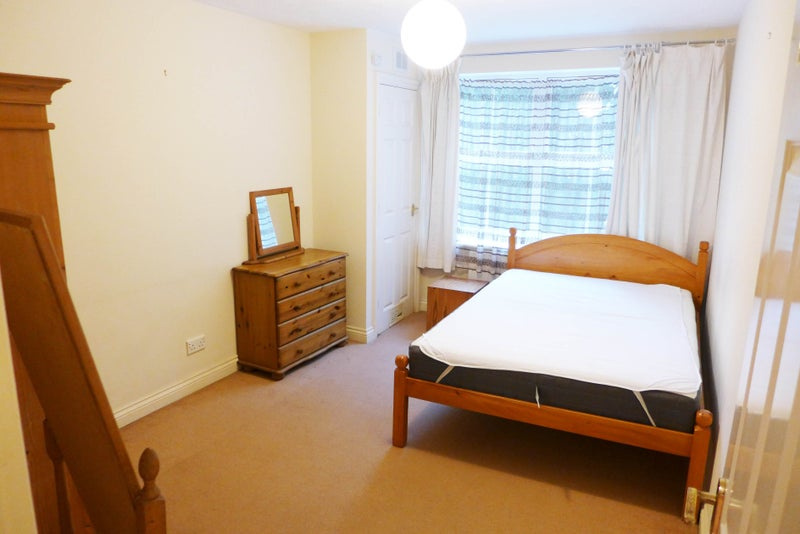 Additional image 4 of 2 Bed Flat, Holmwood Court, SO16, N1 7GU