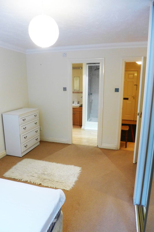 Additional image 6 of 2 Bed Flat, Holmwood Court, SO16, N1 7GU