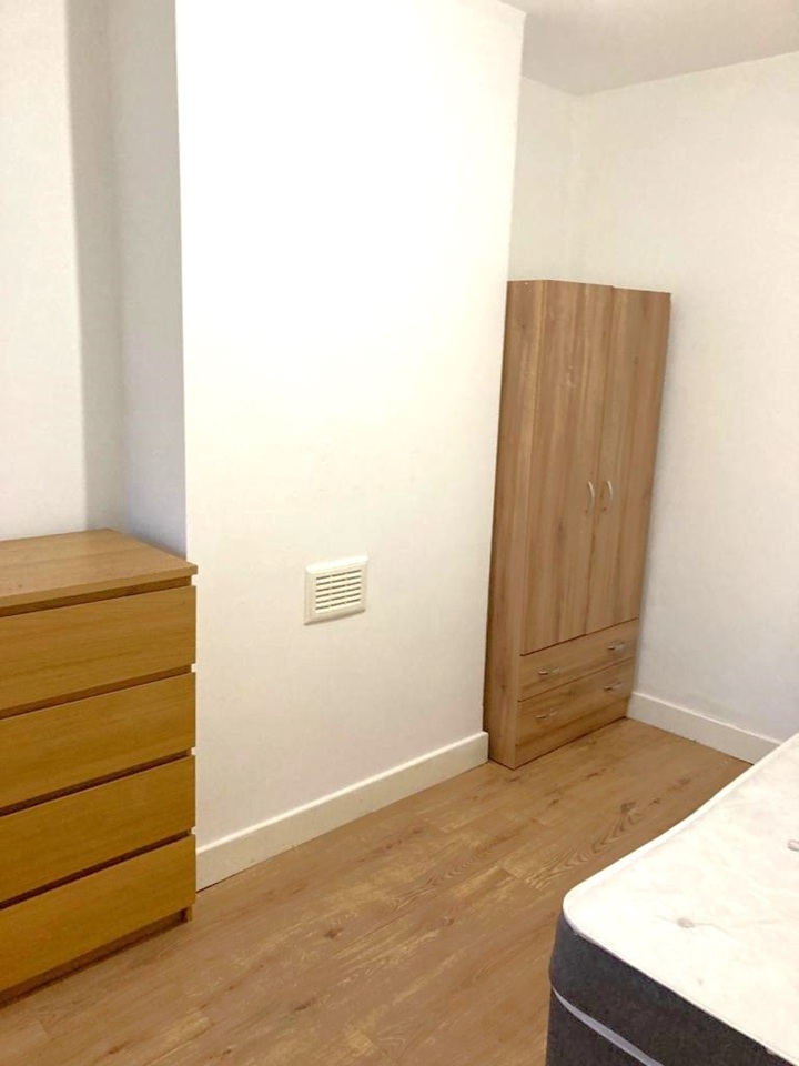 Additional image 4 of 4 Bed Terraced House, Cowesby St, M14, N1 7GU